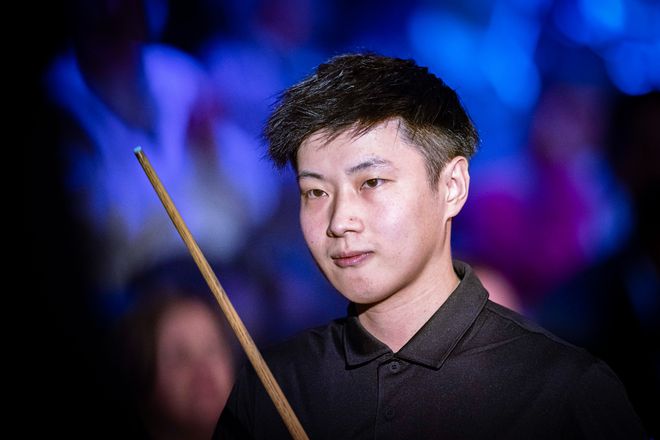 他在直接对 他在直接对