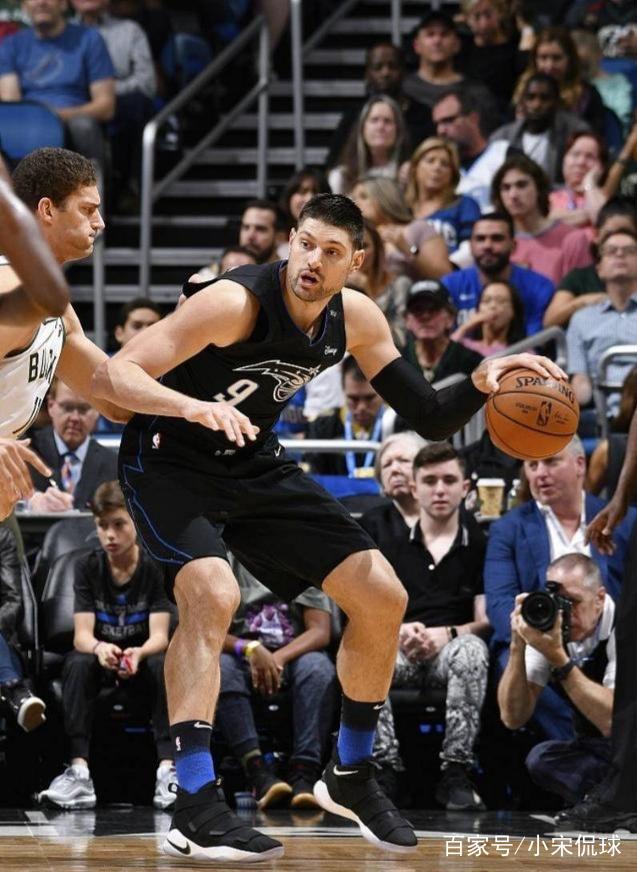 冠的安东尼 冠的安东尼