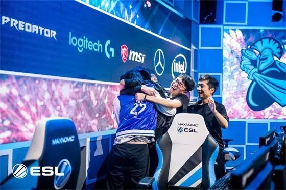 奥格斯堡的 奥格斯堡的