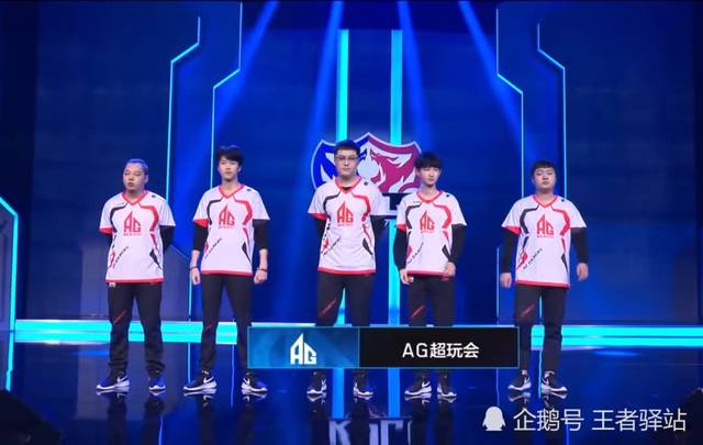 再引诱挥空